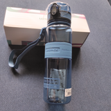 Travel water bottle
